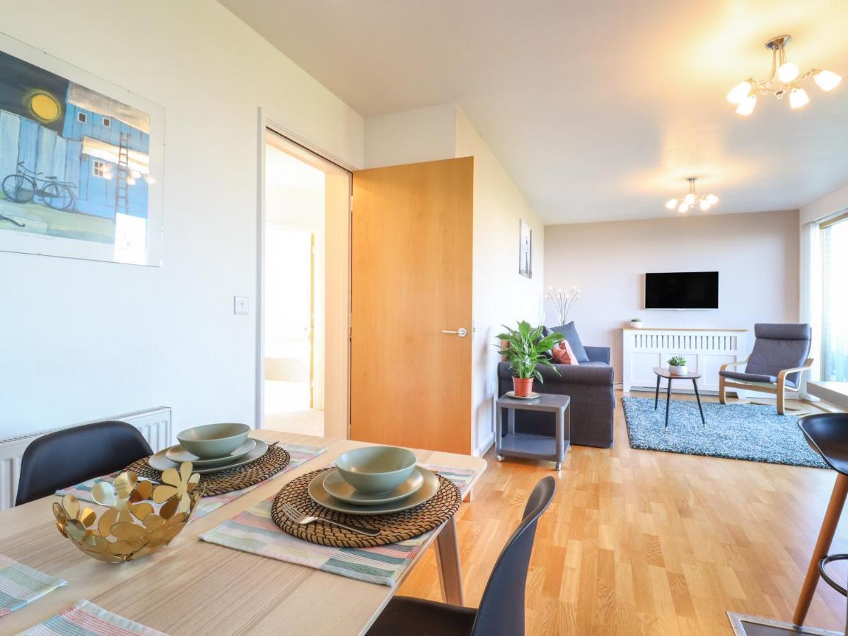 Flat 19 By The Beach Harwich Buitenkant foto