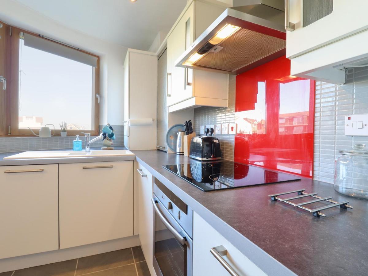 Flat 19 By The Beach Harwich Buitenkant foto